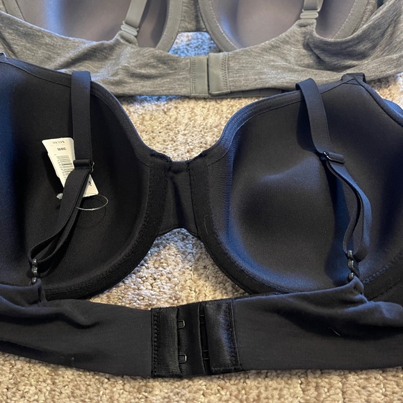 Gap Breathe Favorite Coverage Lightweight Bra – 2-Pack (Black & Gray) – 38B - Picture 2 of 7